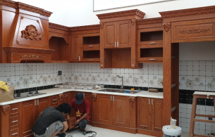 Thiết Kế - Thi Công Kệ Bếp KB003 Gõ Đỏ