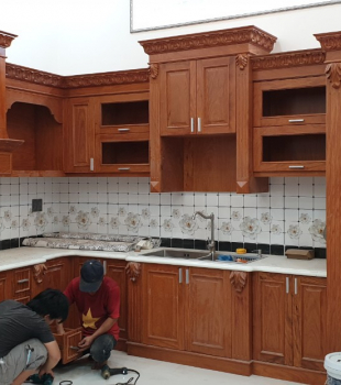 Thiết Kế - Thi Công Kệ Bếp KB003 Gõ Đỏ