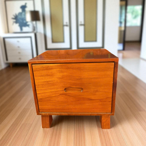 Tủ Đầu Giường Nhật 4 Chân - 1 Hộc 